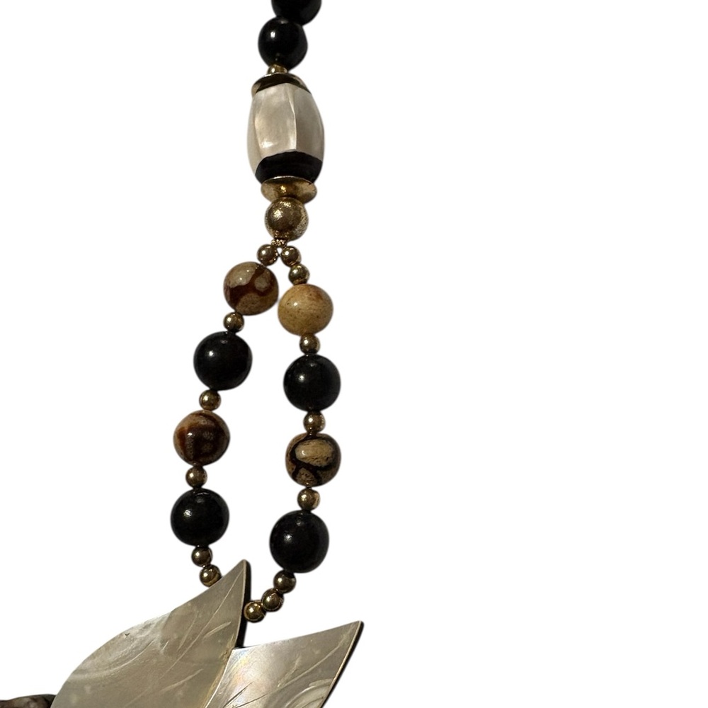 Vintage Necklace with Mother of Pearl Pendant and Beaded Chain - Picture 2 of 3